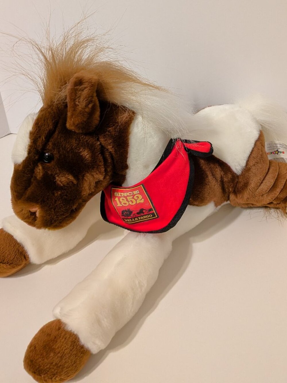 2005 Wells Fargo Toys R Us Plush Legendary Floppy 12” Horse Trixie Stuffed Anima